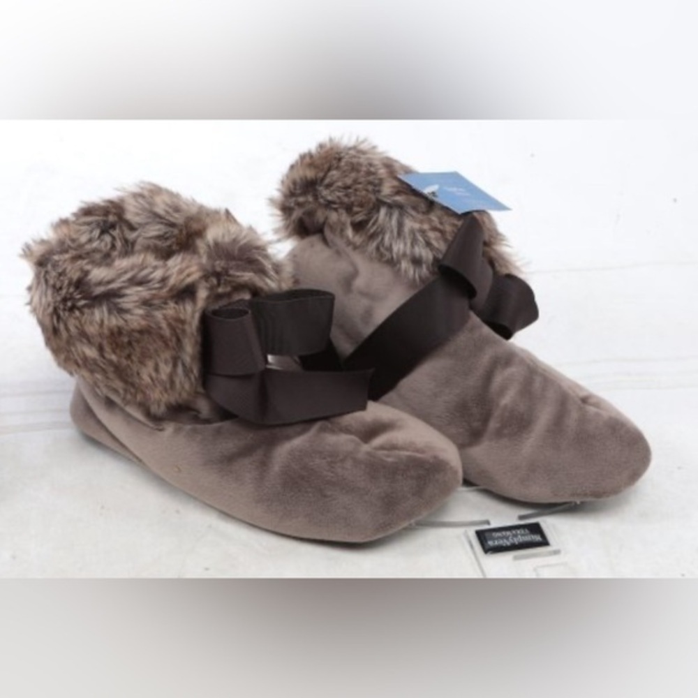 Simply Vera Vera Wang faux fur Slippers - S